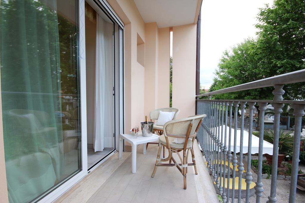 Hotel Miramare Forte dei Marmi Phòng bức ảnh