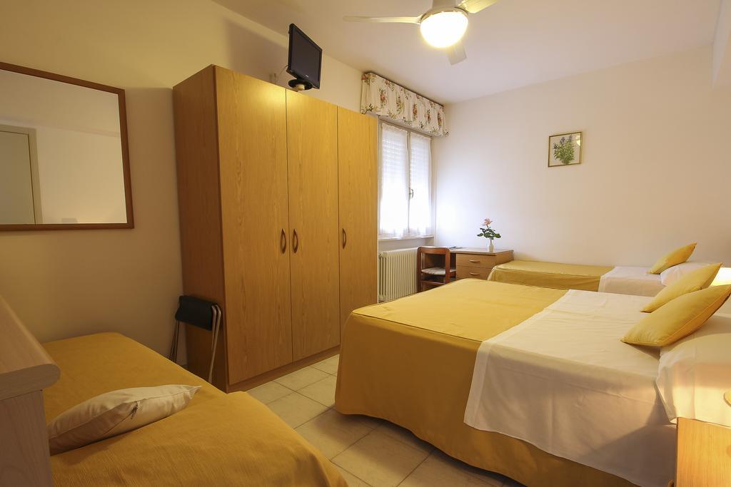 Hotel Miramare Forte dei Marmi Phòng bức ảnh
